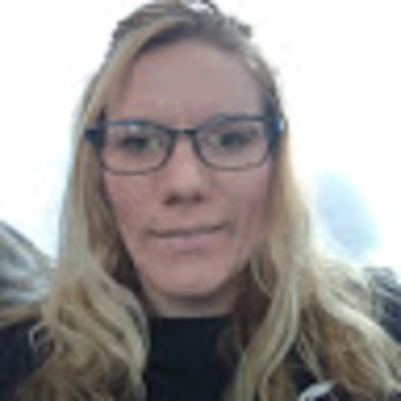 Meet your Posher, Tiffany - Picture 1 of 1